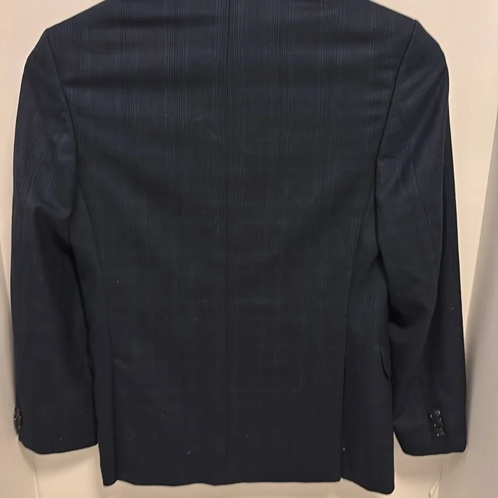 MICHAEL KORS SPORTS COAT SIZE 14 YOUNG MEN BLUE WITH BLACK PLAID LIKE DESIGN